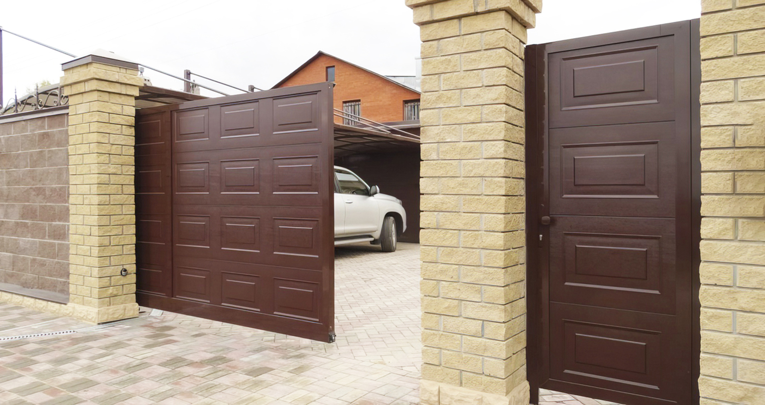 Ворота с калиткой в Ставрополе под ключ